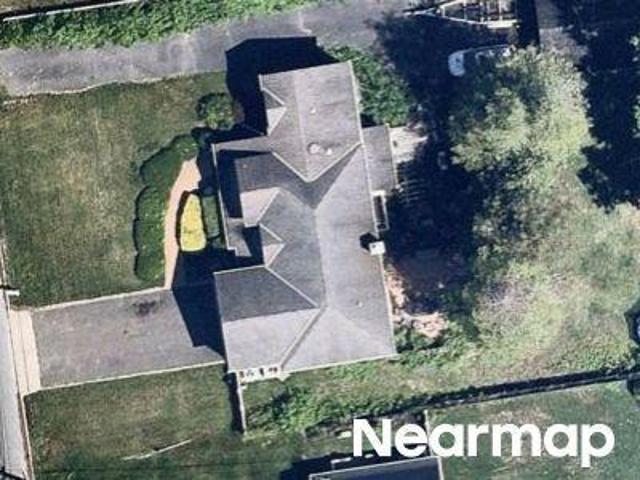 House for sale in Smithtown, New York