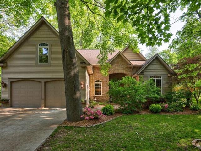 House for sale in Hemlock