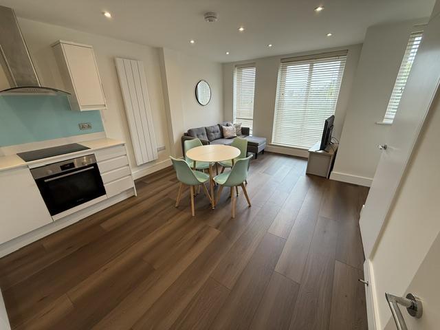House for rent in London Borough of Ealing, Greater London