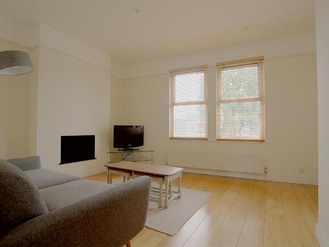 Apartment for rent in London Borough of Ealing, Greater London