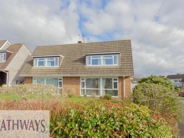 House for sale in Newport