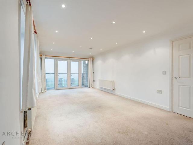 Apartment for rent in Crookes, Isle Of Man