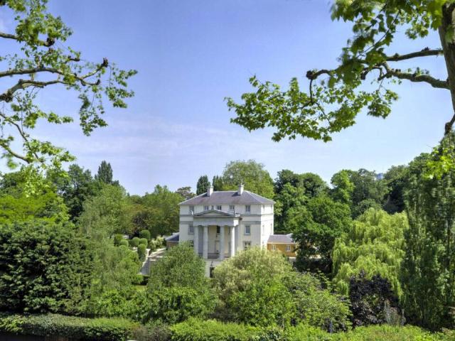 Apartment for rent in St. John's Wood, Greater London