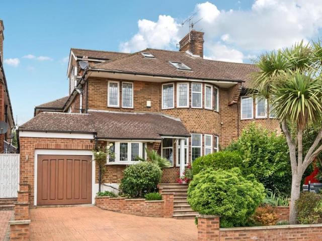 House for rent in London Borough of Barnet, Greater London