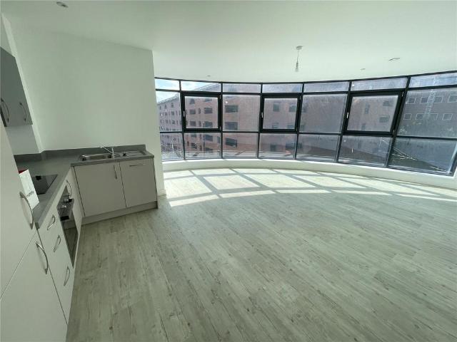 Apartment for rent in Salford Quays, Salford