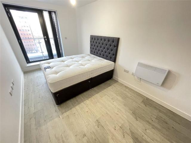 Apartment for rent in Salford Quays, Salford