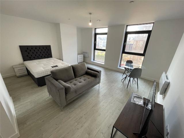 Studio for rent in Salford Quays, Salford