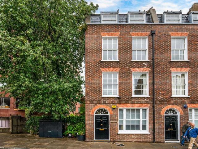 Apartment for rent in Holborn, Greater London