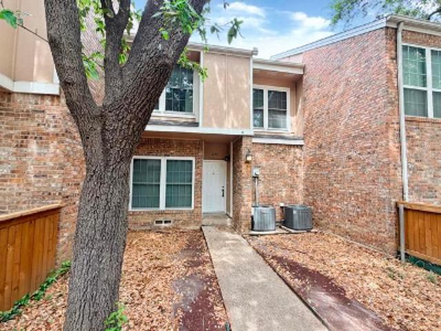 House for sale in Irving, Texas