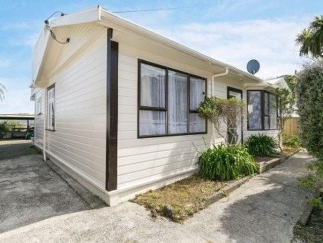 House for rent in Paekākā, Wellington