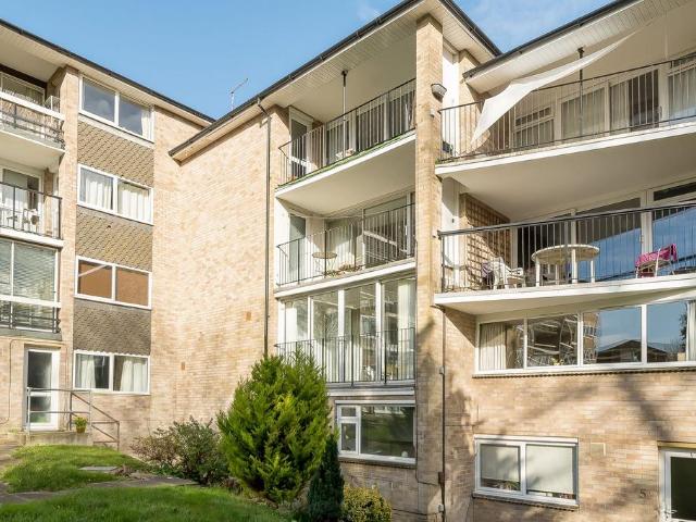 Apartment for rent in Abbotts Barton, Harestock