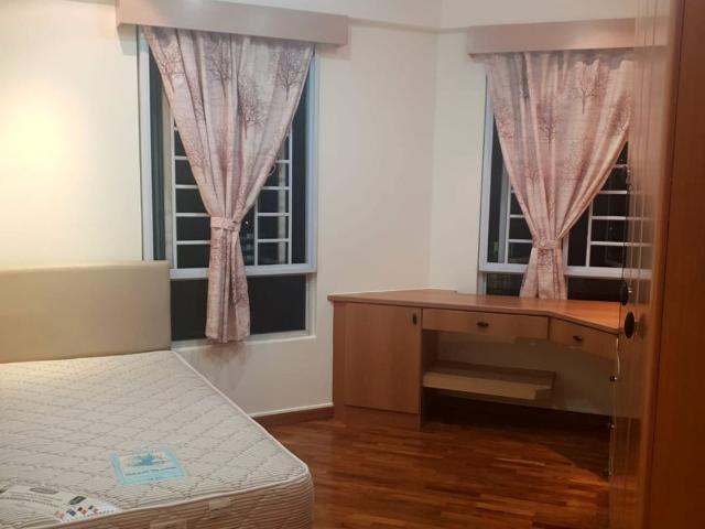 Condominium for rent in 23 North West