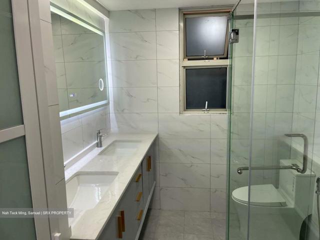 Condominium for sale in 23 North West