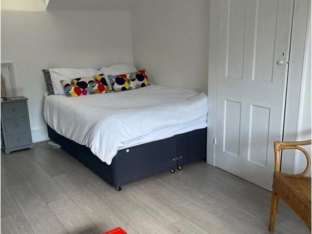 Room for rent in Highbury, Greater London