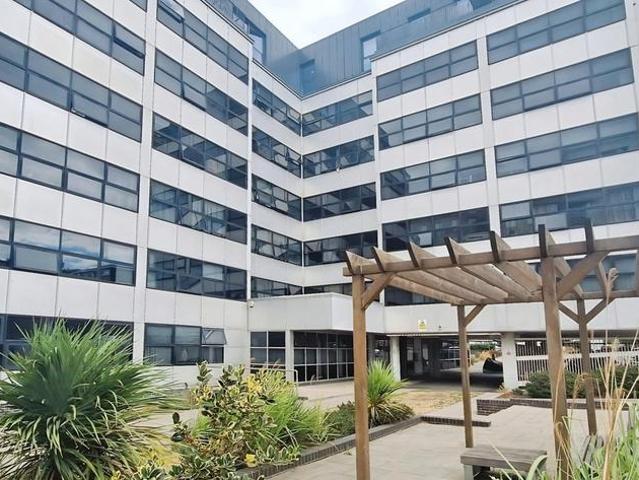 Apartment for rent in Lane, Greater London