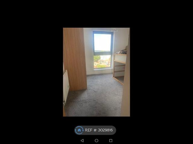 Apartment for rent in South Harrow, Greater London