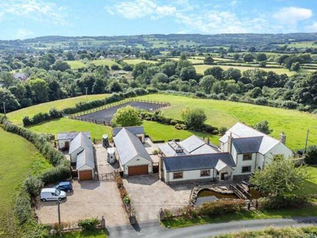House for sale in Mold, Flintshire