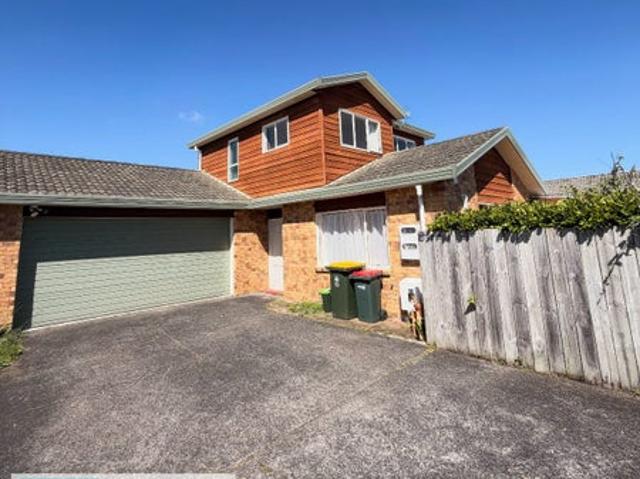House for rent in Botany, Howick