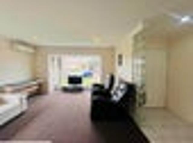 House for rent in Howick, Oroua County