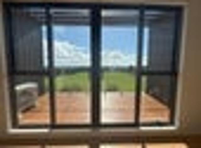 Apartment for rent in Shamrock Park, Howick