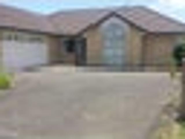 House for rent in Howick, Oroua County