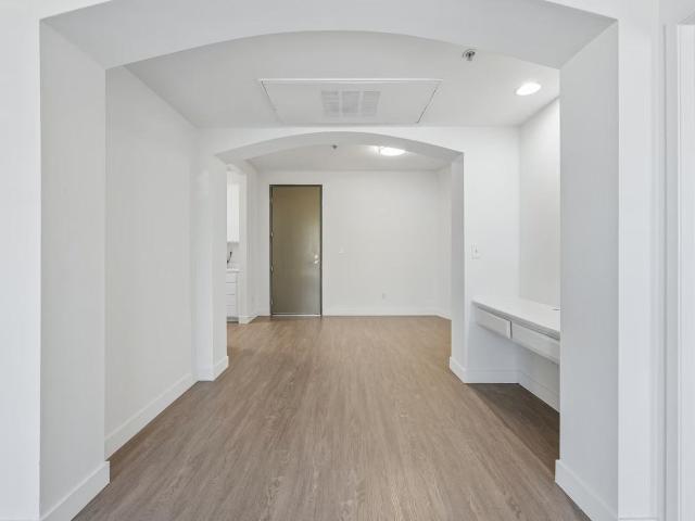 Apartment for rent in Canoga Park, California