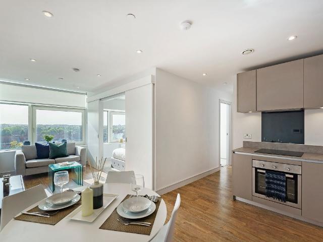 Apartment for rent in Royal Borough of Kingston upon Thames, Greater London