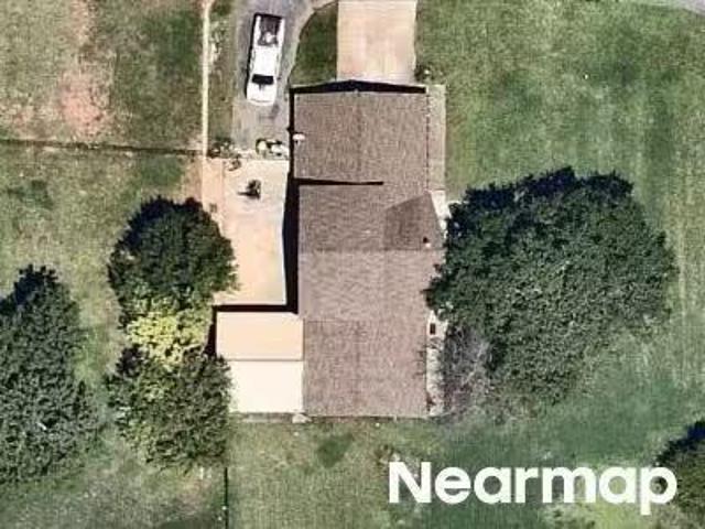 House for sale in Blanchard