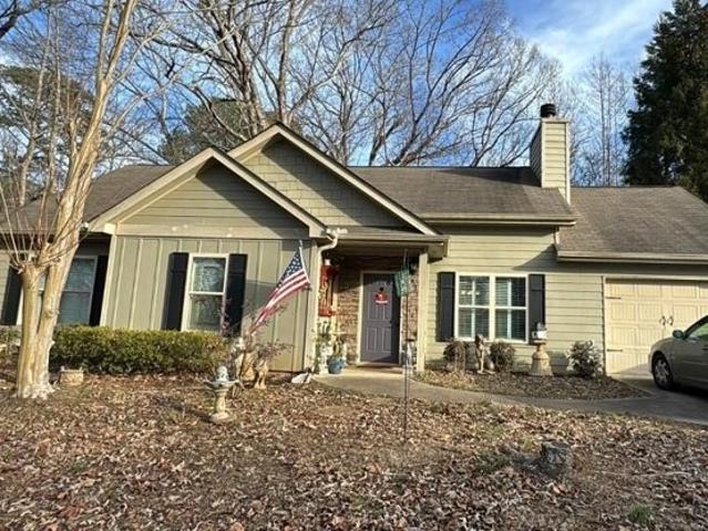 House for sale in Ball Ground, Georgia