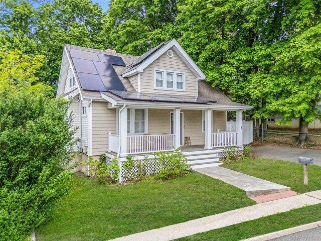 House for sale in Huntington, New York