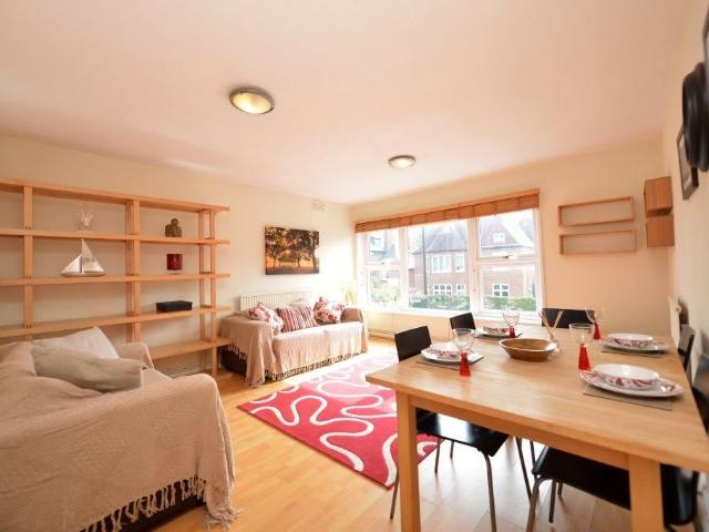 Apartment for rent in Clapham Junction, Greater London