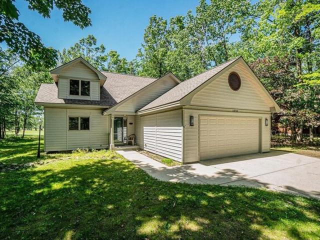 House for sale in Gaylord