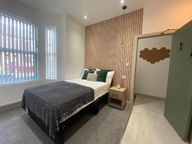 Apartment for rent in Spon End, Coventry