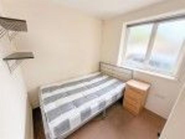 Room for rent in Netherthorpe, Sheffield