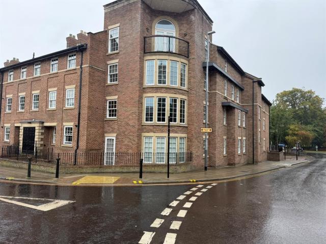 Apartment for rent in Pierremont, Darlington