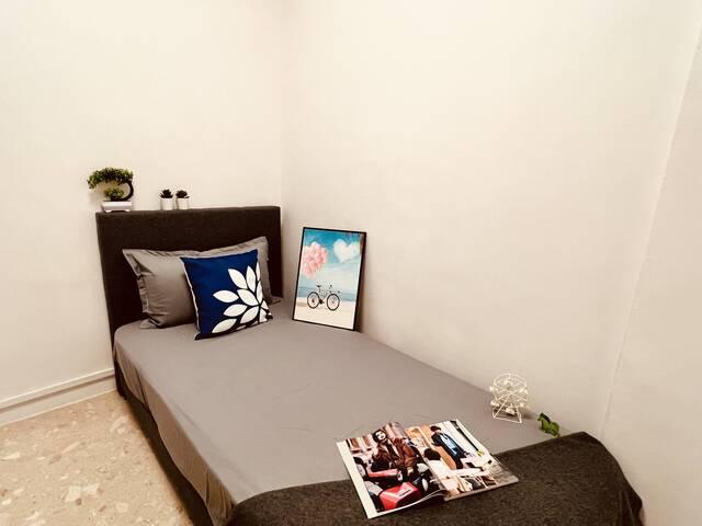 Room for rent