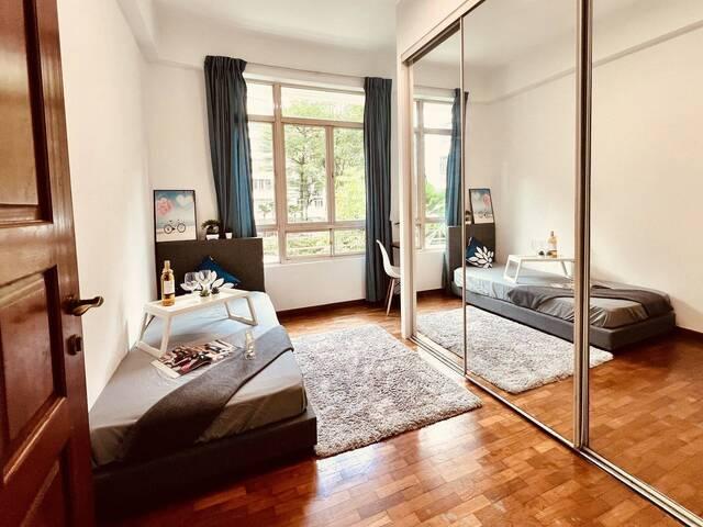 Room for rent