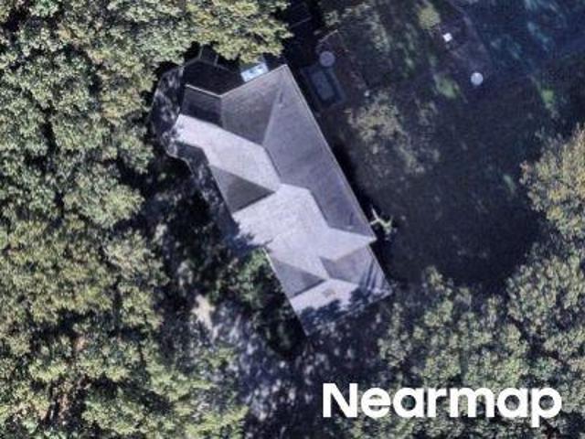House for sale in Pine Neck, Town of Southampton