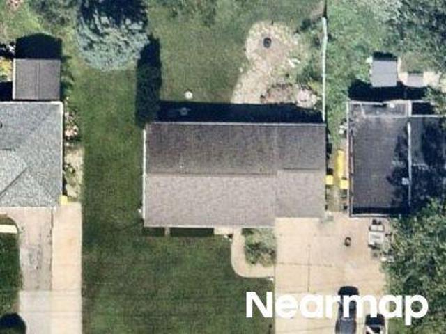 House for sale in Waukesha, Wisconsin