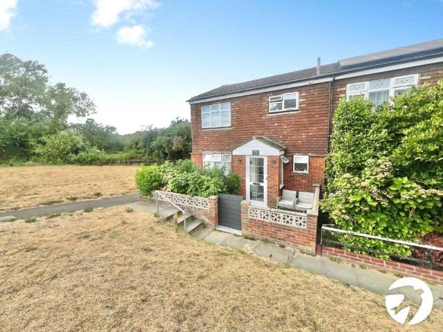 House for rent in Swanley, The Butts