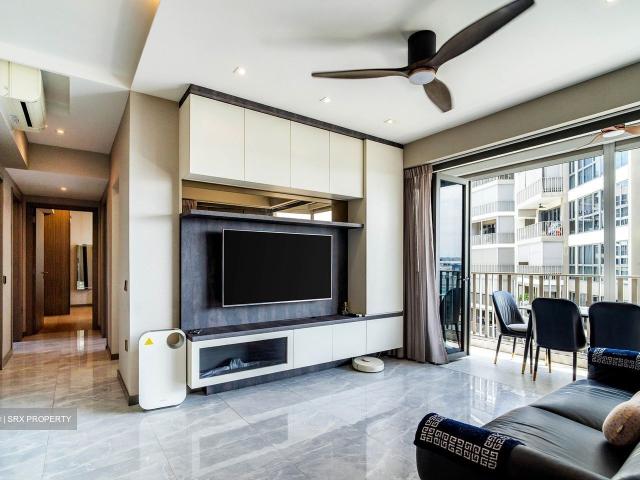 Condominium for sale in Woodlands