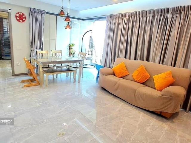 Condominium for sale in Woodlands