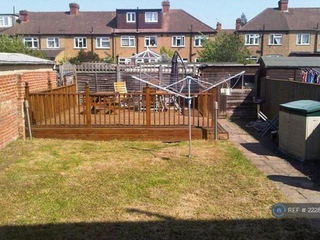 House for rent in Morden