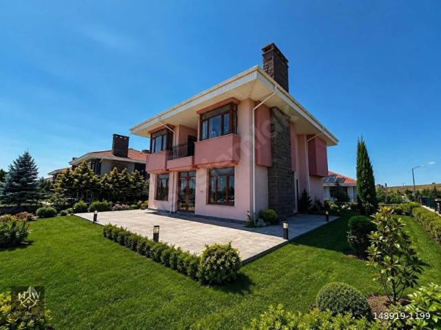 Gölbaşi, Ankara içerisinde satılık Villa