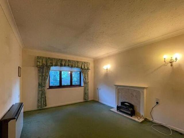 House for sale in Greater London