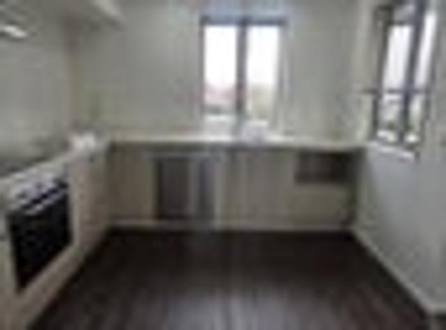 Townhouse for rent in Canterbury