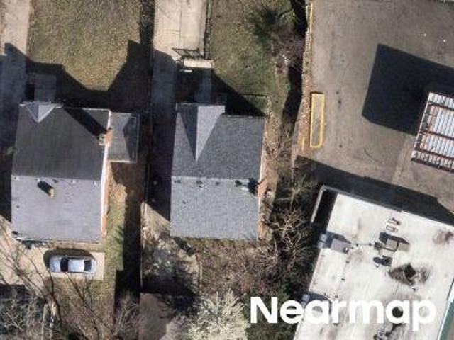House for sale in Roselawn, Ohio