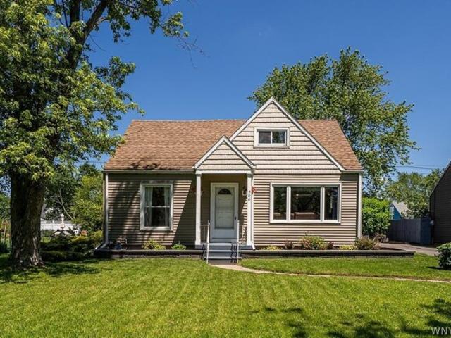 House for sale in Tonawanda, New York