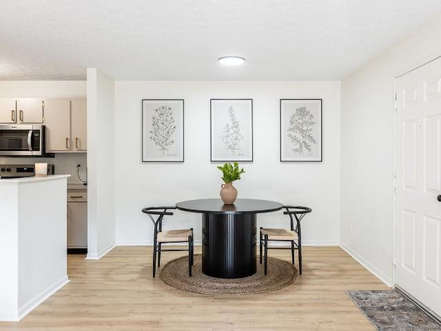 Apartment for rent in Roselawn, Ohio