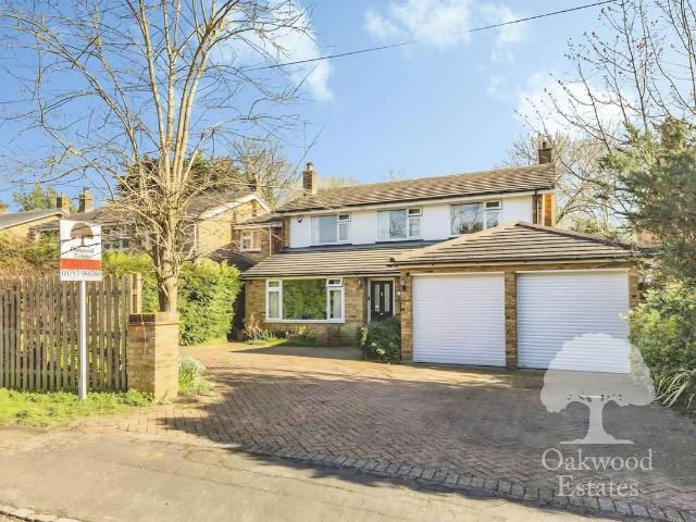 House for rent in Chalfont St. Peter, Denham